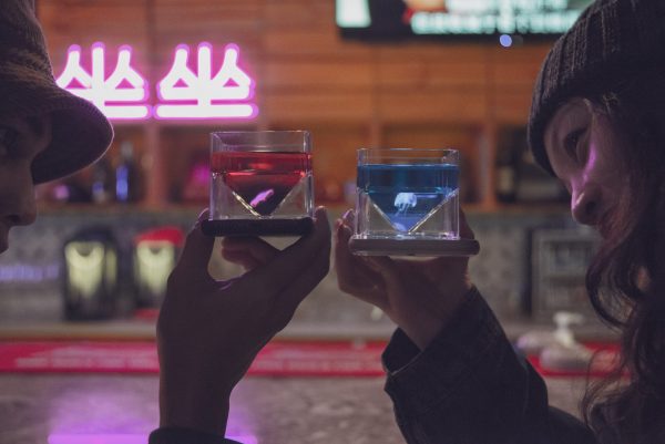 M-Glass 幻飲 浮空投影杯