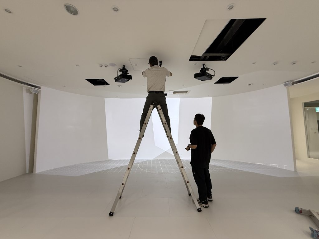 亞洲香研所 沉浸式投影